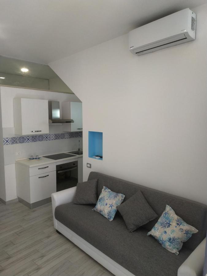 Loft sul mare Apartment Giardini Naxos Exterior foto