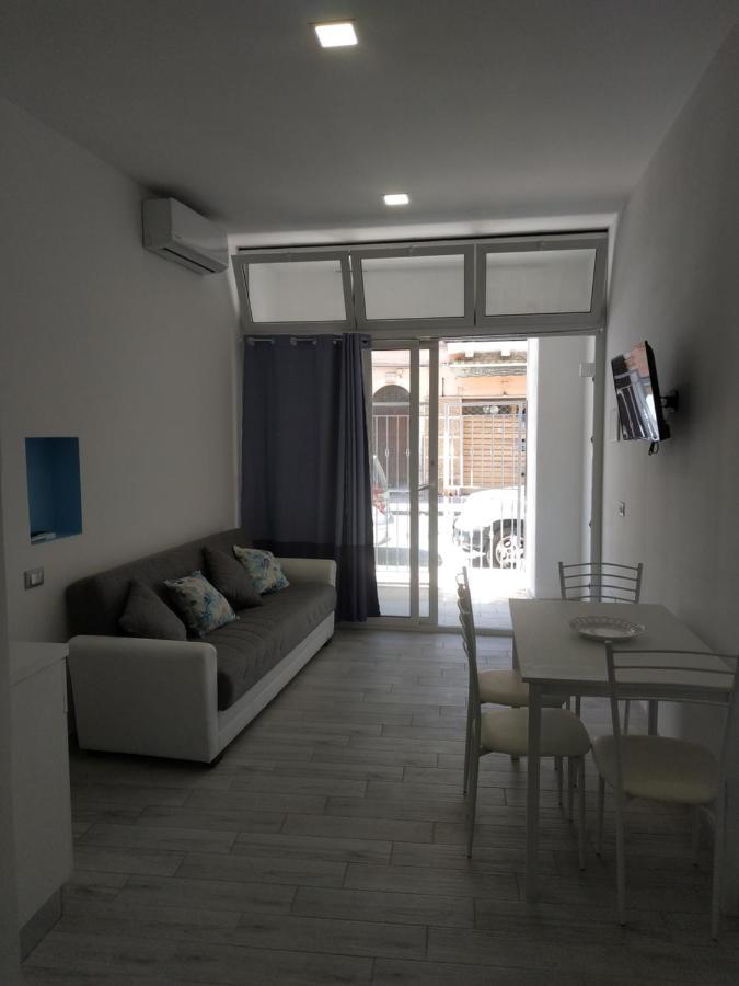 Loft sul mare Apartment Giardini Naxos Exterior foto